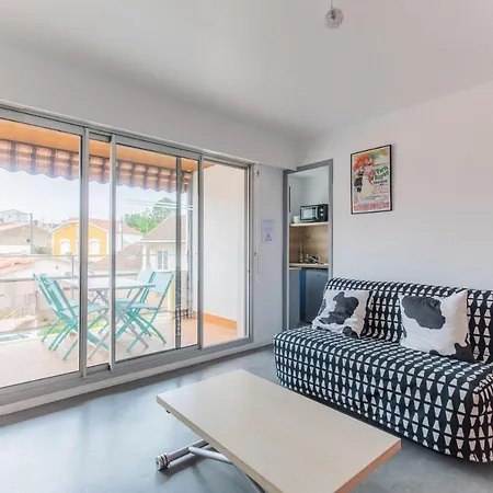 Le Coeur De 2 Etoiles רויאן